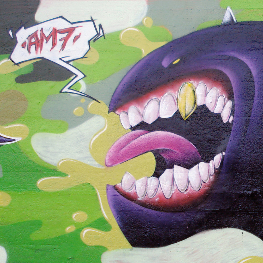 nadaone_murals_(ball_monster)